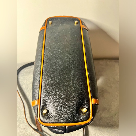 Bally Handbag in Black and Tan, EUC - Picture 10 of 14